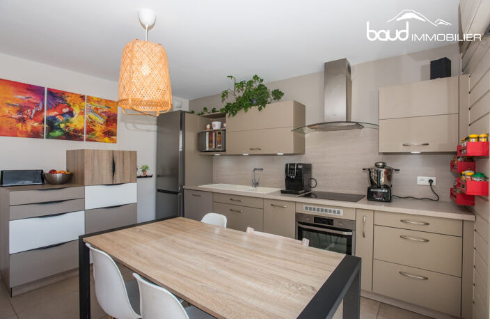 Agréable T3 avec belle terrasse et vue — photo 4