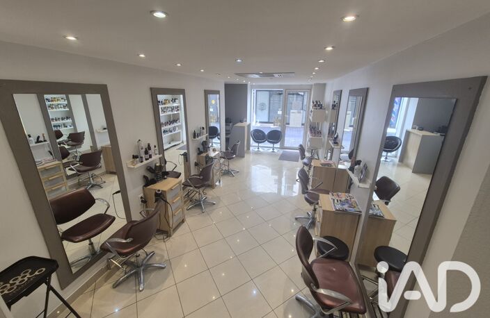 Vente Esthétique, Coiffure 50 m&sup2; — photo 4