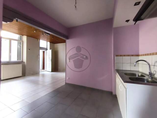 Appartement - 61 m² - 4 pièces — photo du bien
