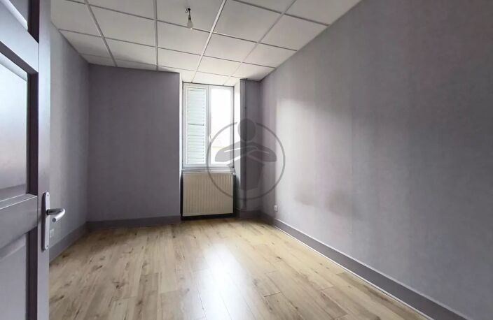 Appartement - 61 m² - 4 pièces — photo 5
