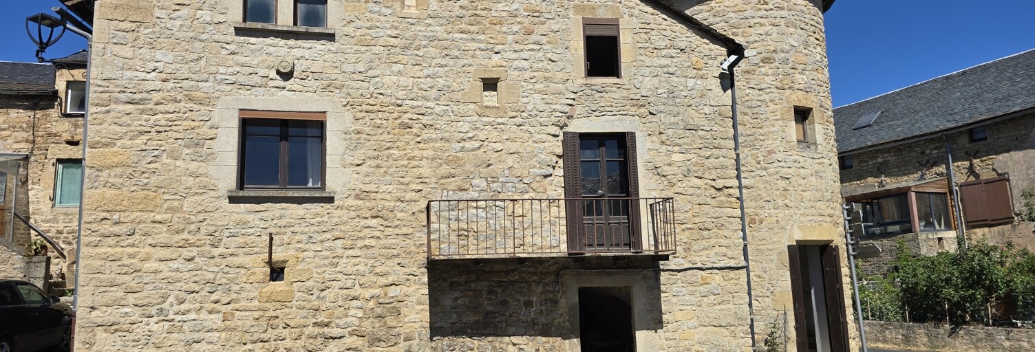 Maison 8 Pièces 114 m² à vendre à Sévérac d'Aveyron (12150)