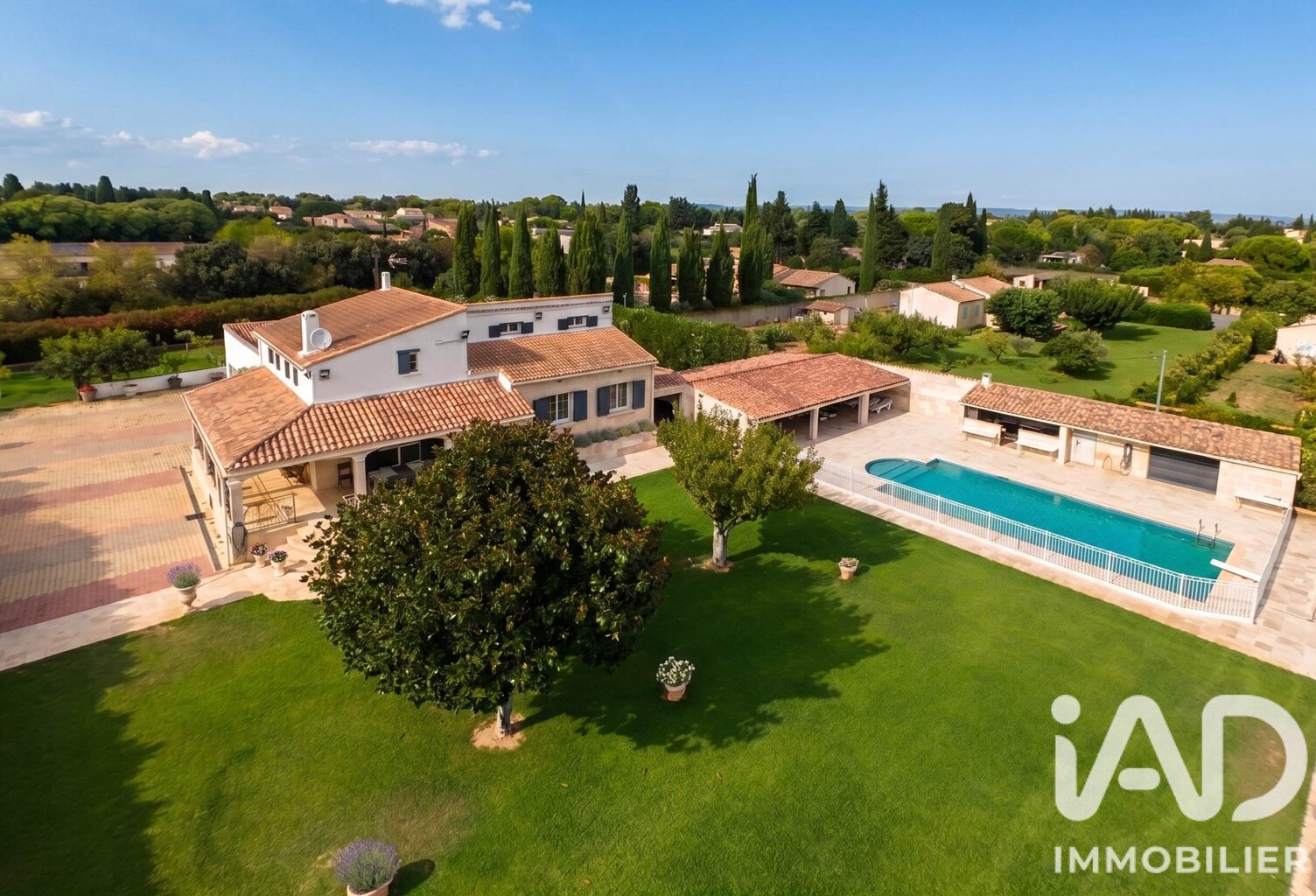 Vente Maison/villa 9 pièces — photo 1