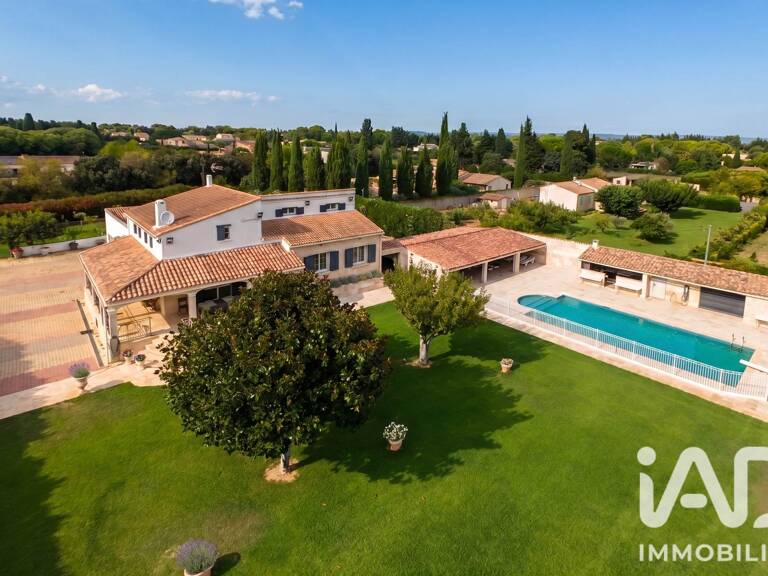 Vente Maison/villa 9 pièces — photo 1
