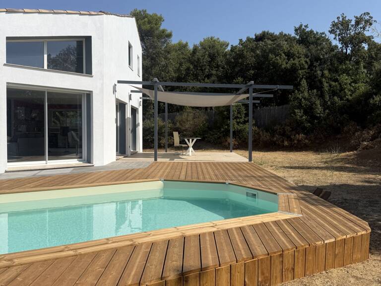 Vente Maison/villa 5 pièces — photo 1