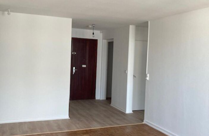 Location appartement 4 pièces 82 m² à Lyon 5 (69005) — photo 3