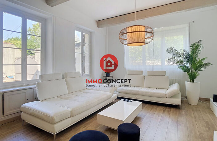 maison familiale de caractère rénovée 225m² — photo 2