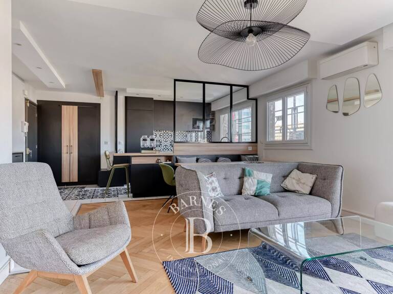 Lyon 6 - Appartement meublé de 96,12 m² - 1 Balcon - 3 Chambres — photo 1
