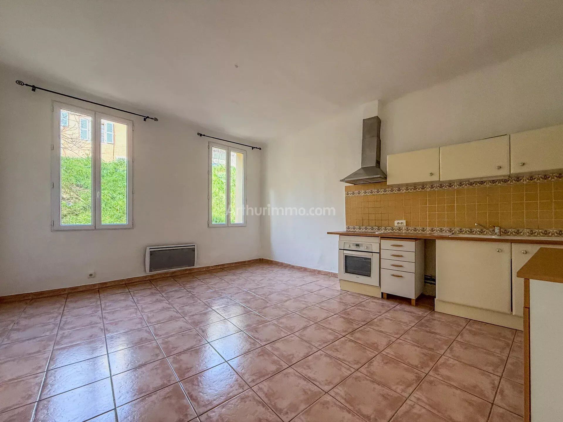 Appartement 1 pièce 40 m² · à Draguignan · 40 m² · 66 000 €