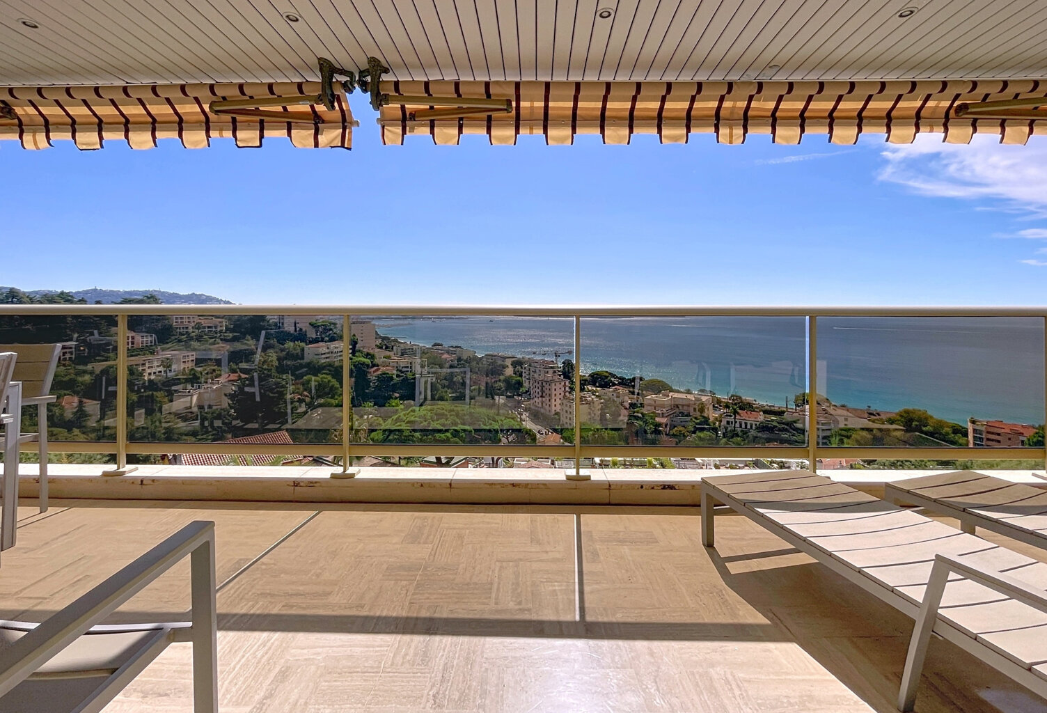 CANNES CROIX-DES-GARDES. SUPERBE APPARTEMENT VUE PANORAMIQUE — photo 1