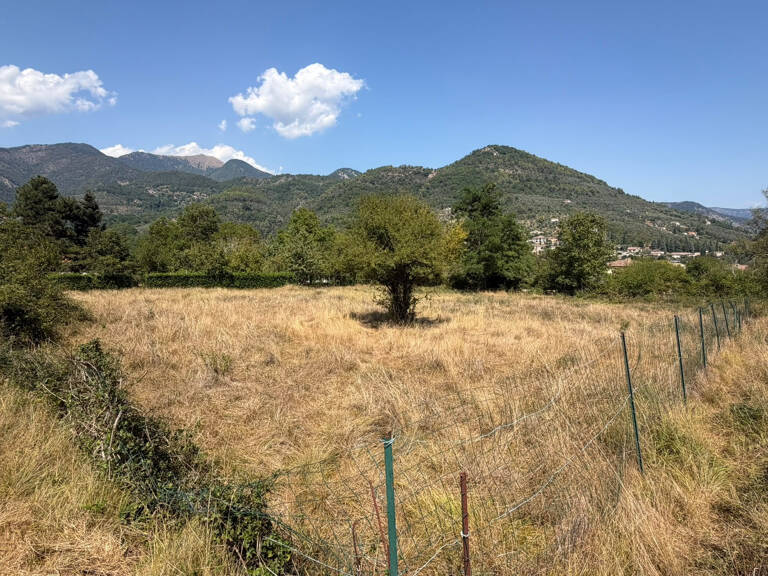 RARE : TERRAIN CONSTRUCTIBLE DE 1500 m2 / SOSPEL — photo 1