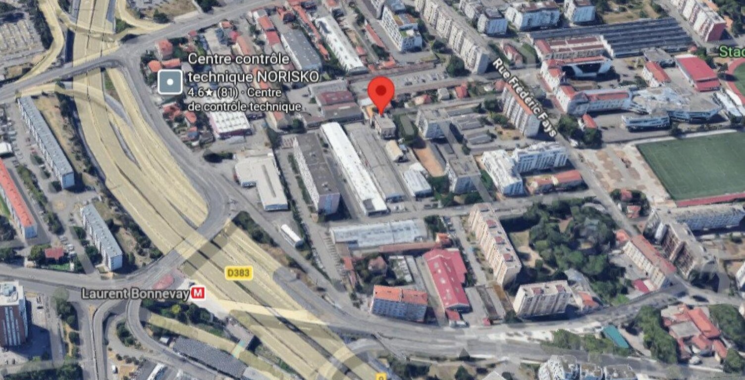 local d'activité 180 m2 pour stockage — photo 1