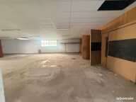 local d'activité 180 m2 pour stockage — photo 3