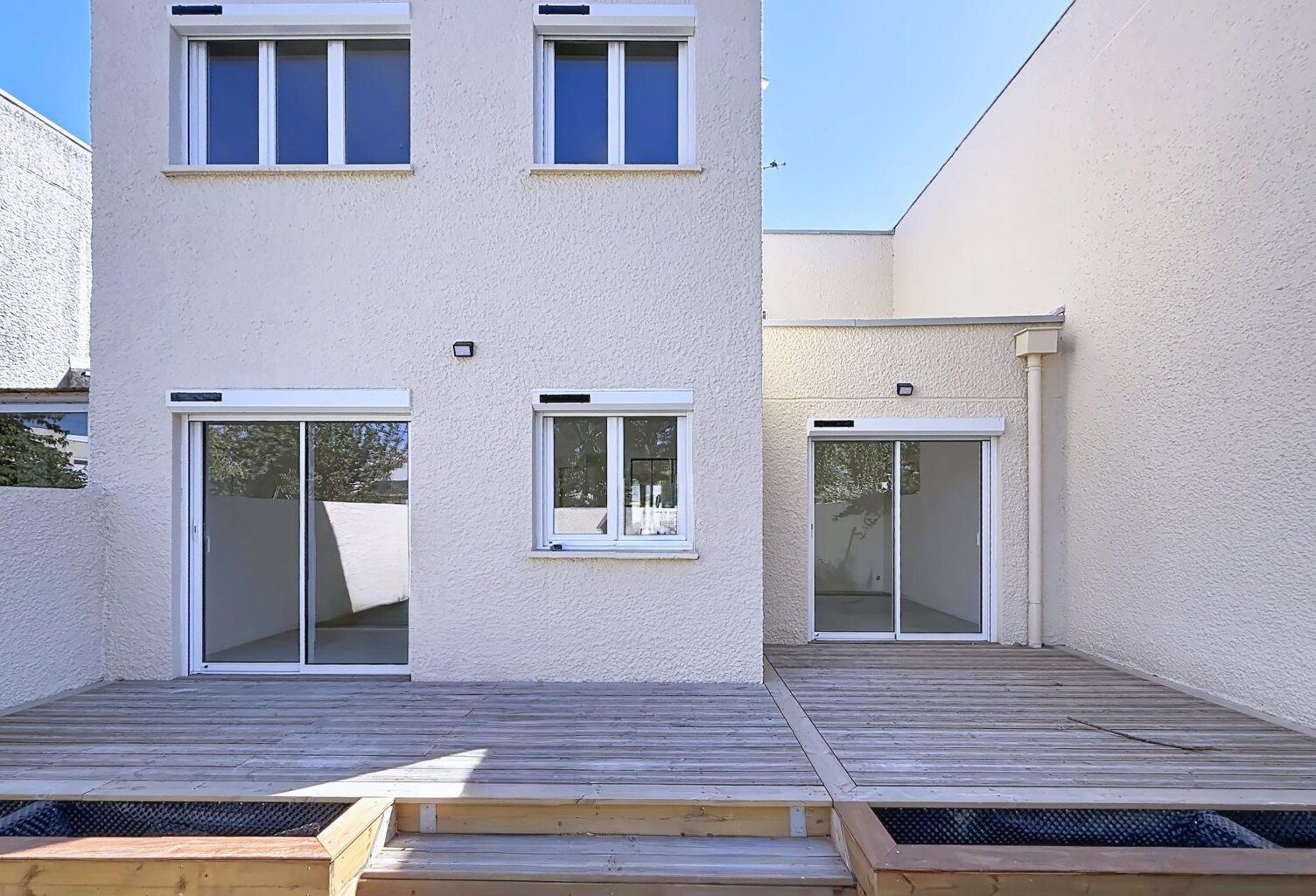 MAISON 4/5 PIÈCES ENTIÈREMENT RÉNOVÉE  TOULOUSE / LARDENNE — photo 1