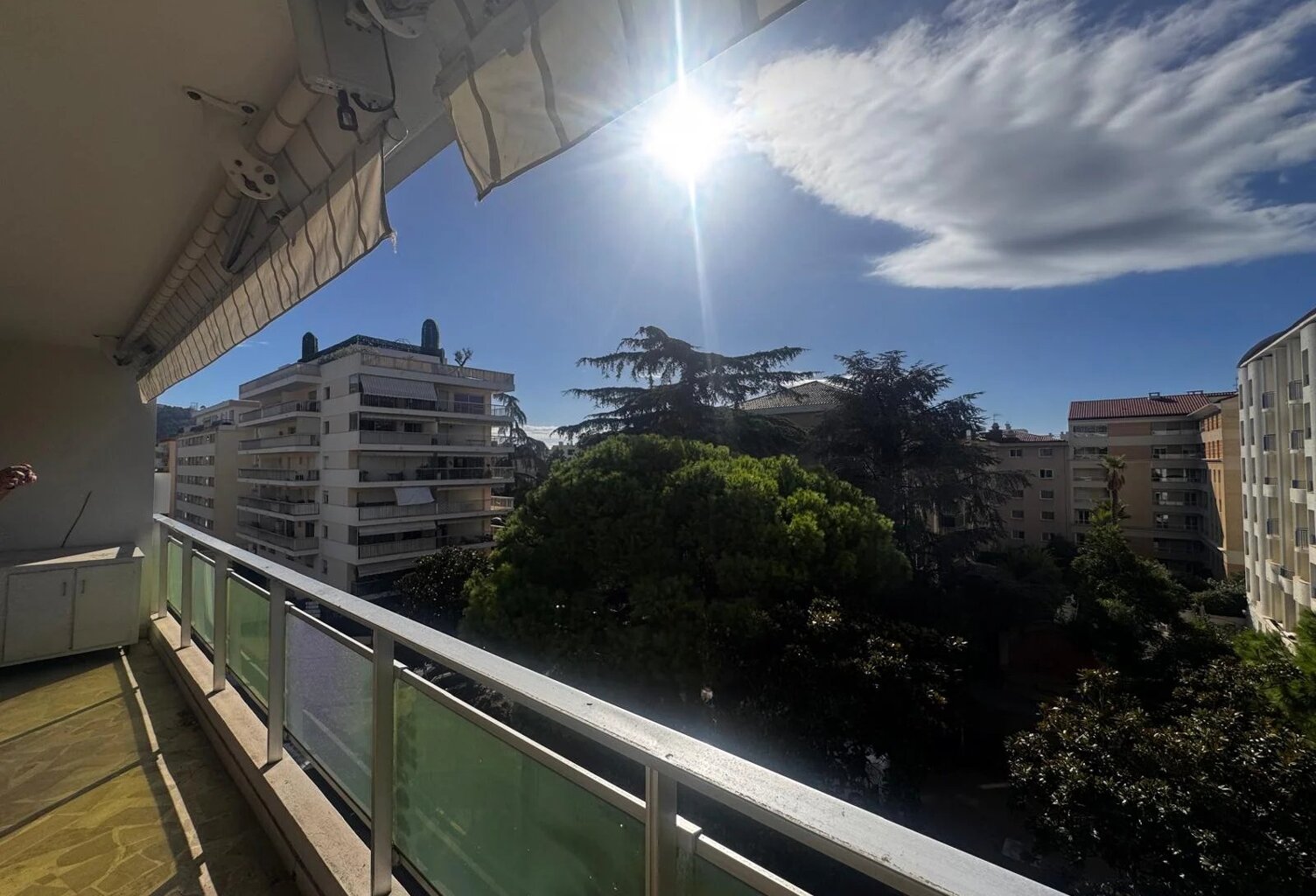 CANNES - 2 Pièces — photo 1