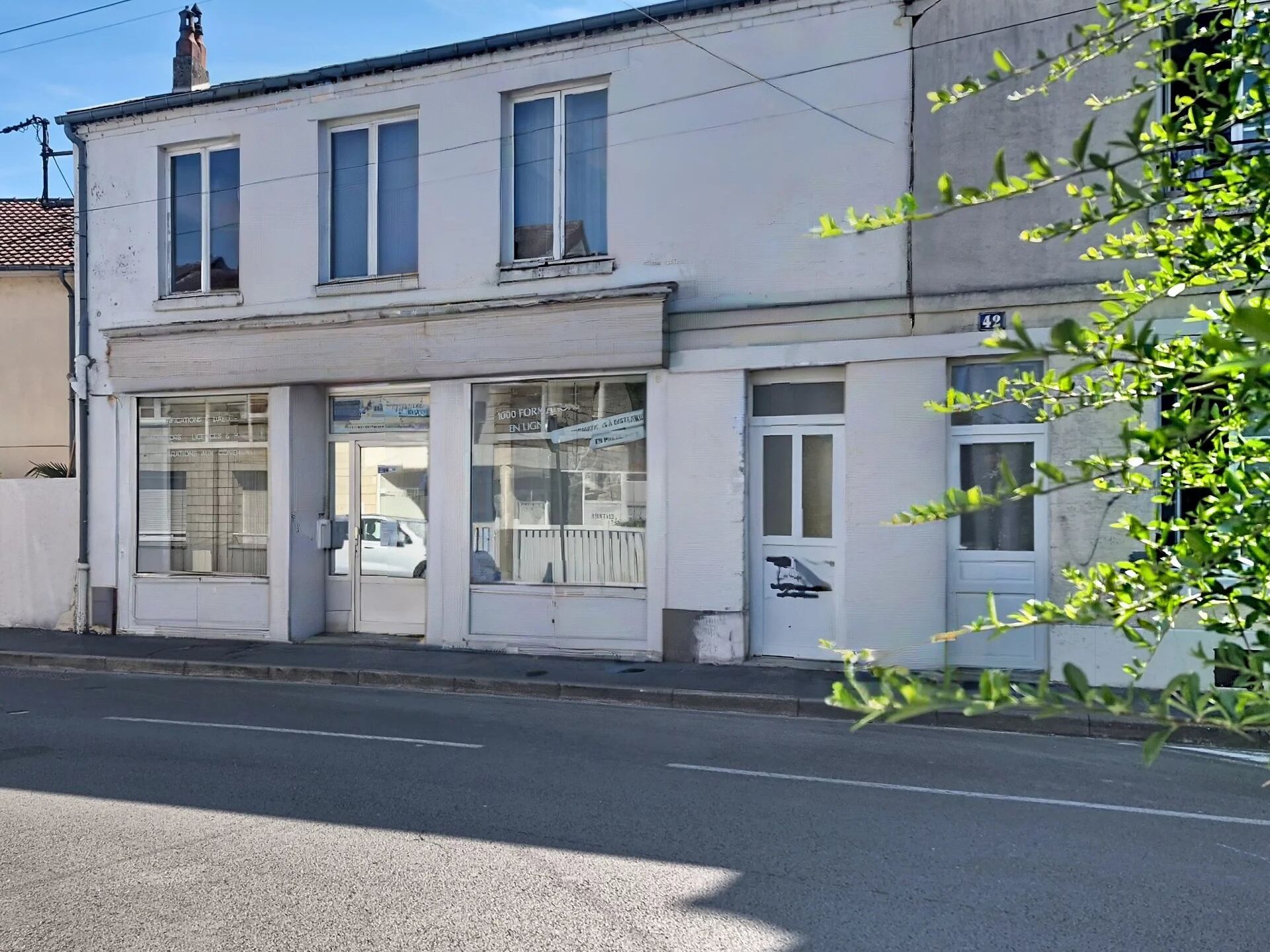 Local commercial 5 pièces 150 m² · à Laon · 150 m² · 97 000 €