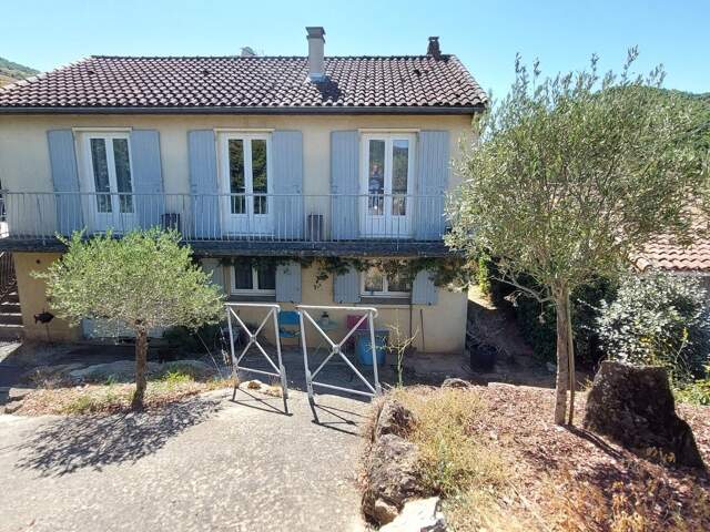 A VENDRE-St ROME de TARN-Maison de 128m2 avec terrain de 565m2  prix:228 000€ — photo du bien
