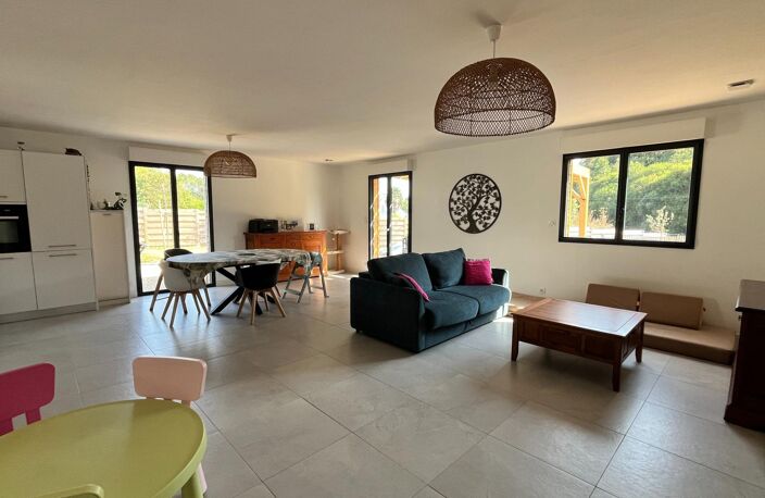 Maison de plain pied aux belles prestations — photo 3