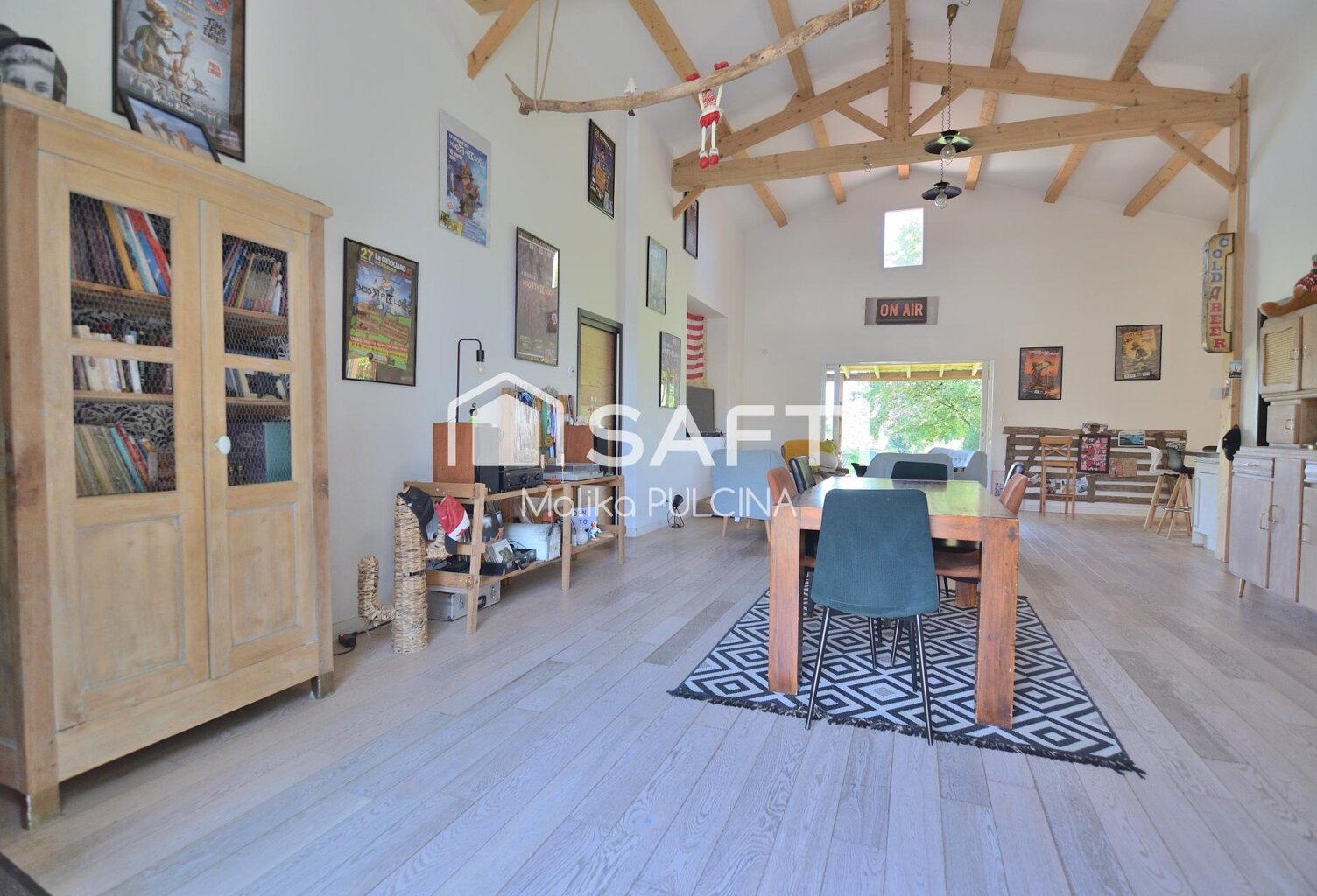GRANGE RÉNOVÉE  VOLUMES ET CHARME — photo 1