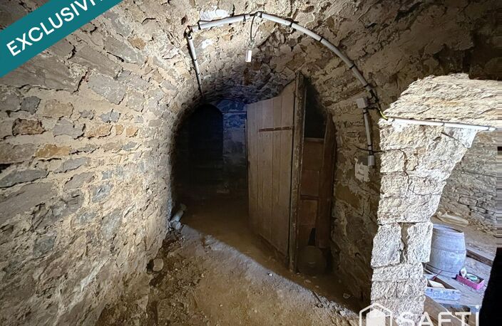 Spécial investisseur : rare et bel Immeuble à rénover en plein centre — photo 2