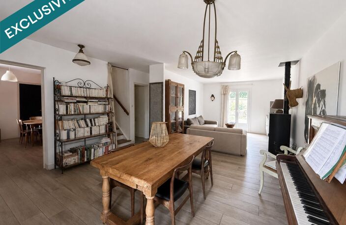 Une maison familiale , plus de 6 000 m² de nature, une piscine et une intimité absolue Ici, le luxe, c'est de pouvoir vivre pleinement chez soi. — photo 2