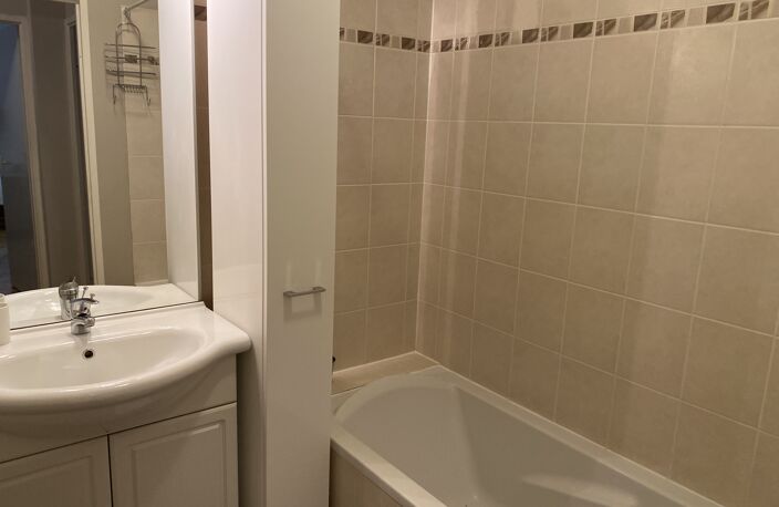 Location appartement 2 pièces 47 m² à Toulouse (31000) — photo 3