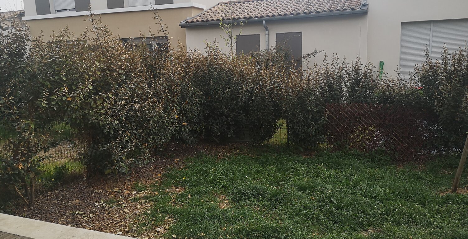 Location maison 3 pièces 68 m² à Castelginest (31780) — photo 1