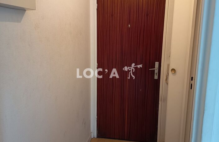 Appartement F1 avec chauffage inclus dans les charges — photo 4