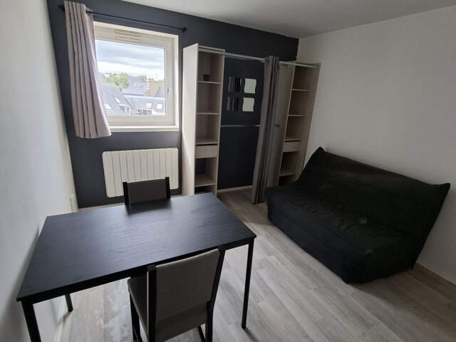 STUDIO, centre Ville Saint-Brieuc, location à l'année — photo du bien