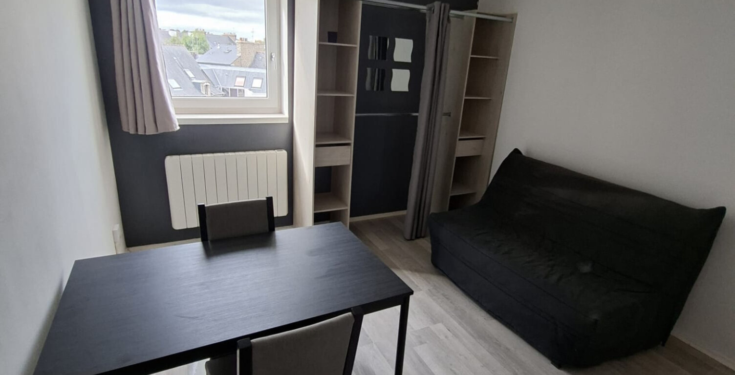 STUDIO, centre Ville Saint-Brieuc, location à l'année — photo 1