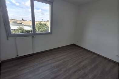 Maison 3 pièces 830 €