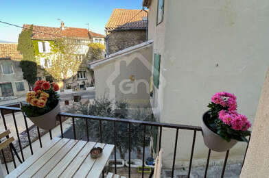 Appartement 3 pièces 650 €