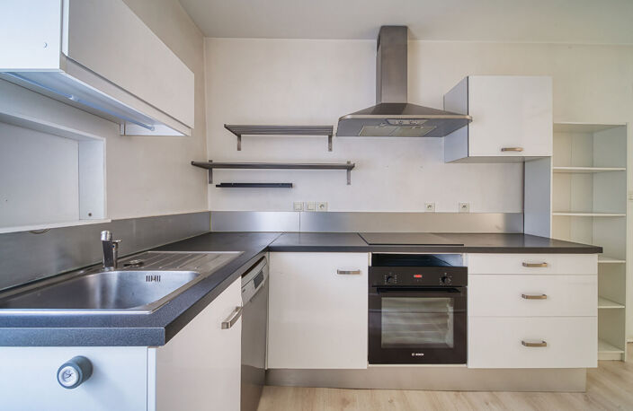 APPARTEMENT VOIRON - 2 pièce(s) - 53.8 m2 — photo 4