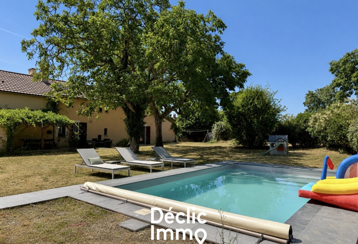 Maison de caractère rénovée avec piscine et grand jardin — photo 1