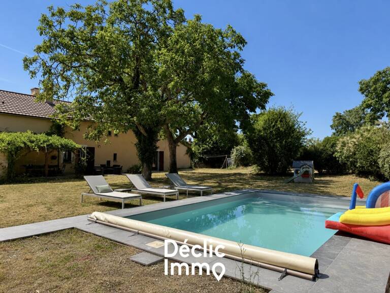 Maison de caractère rénovée avec piscine et grand jardin — photo 1