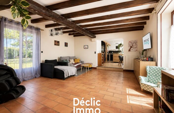 Maison de caractère rénovée avec piscine et grand jardin — photo 5