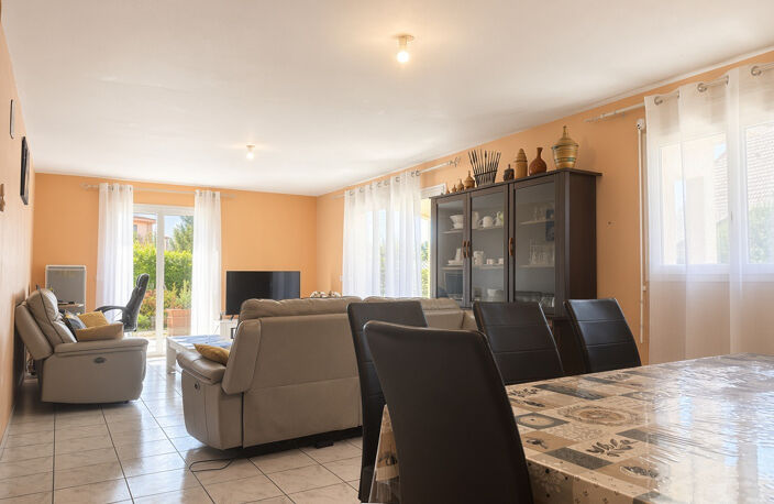 Maison contemporaine de plain-pied - 4 chambres - 122 m²  - Ousse — photo 5