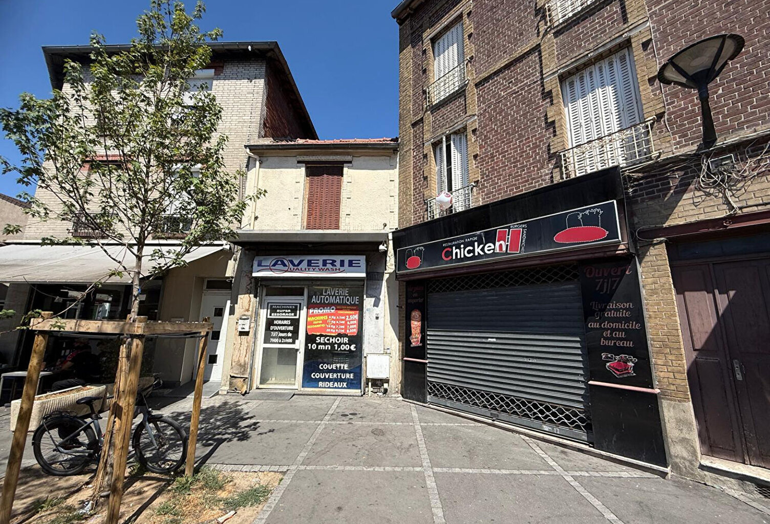 MURS COMMERCIAUX — photo 1