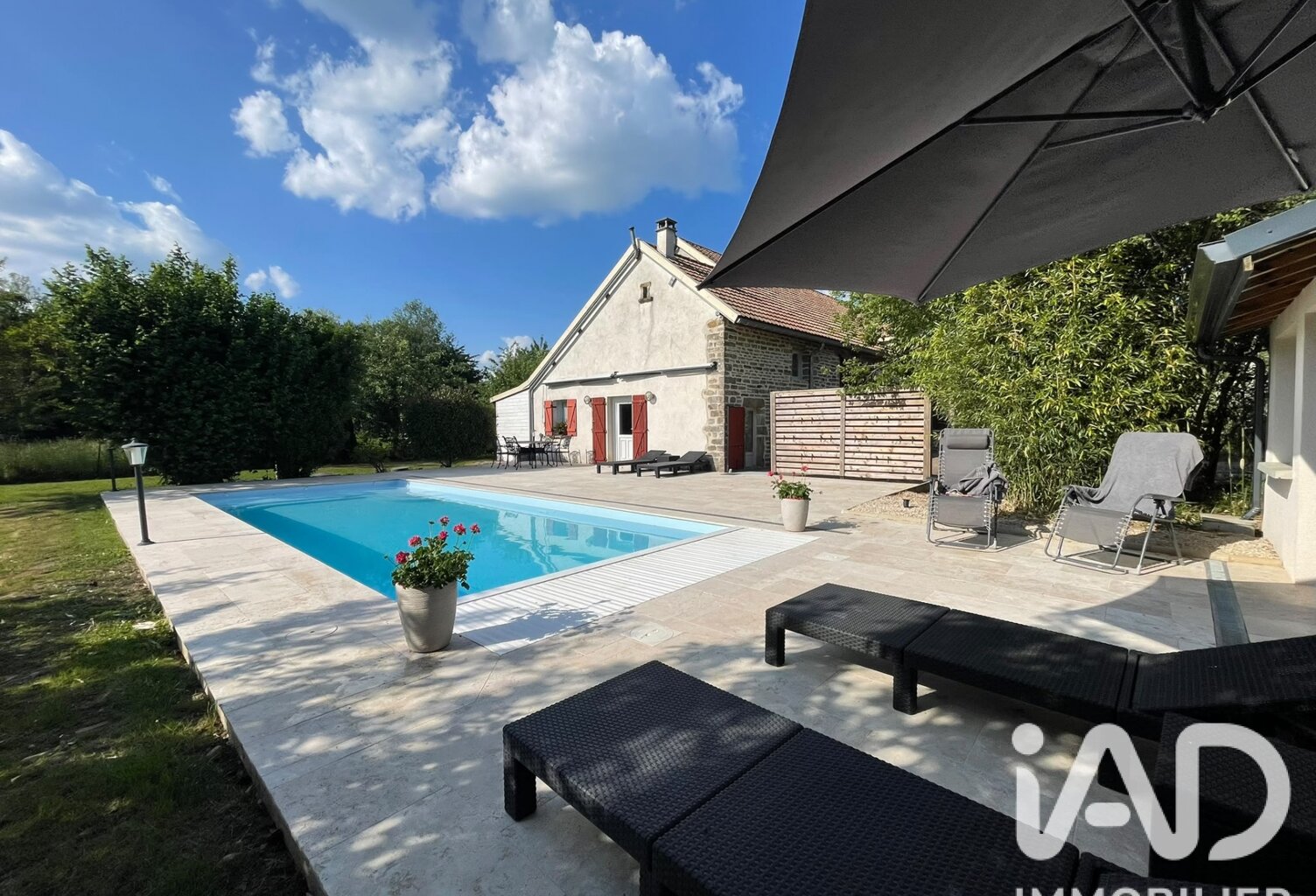 Vente Maison/villa 10 pièces — photo 1