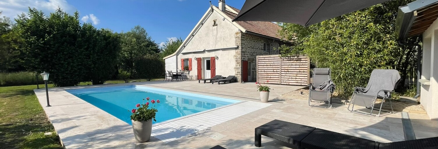 Maison 10 Pièces 252 m² à vendre à Longecourt-lès-Culêtre (21230)