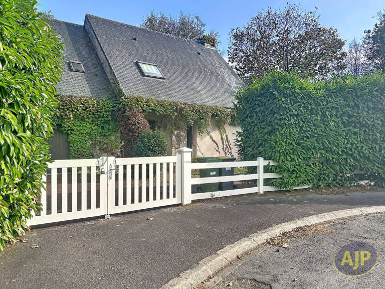 CHÂTEAUBRIANT - Maison familiale 135 m² 6 pièces — photo 1