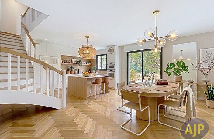 CHÂTEAUBRIANT - Maison familiale 135 m² 6 pièces — photo 3