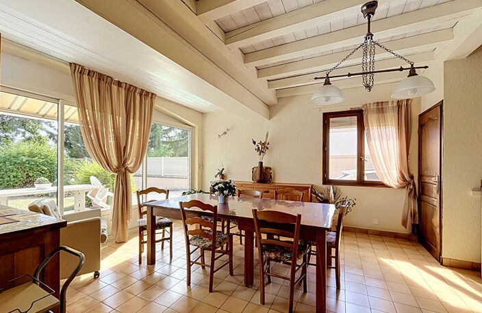 Ardèche, Le Pouzin : Villa d'architecte lumineuse, 4 chambres et bureau — photo 4