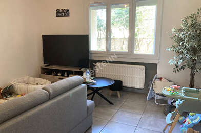 Appartement 3 pièces 695 €