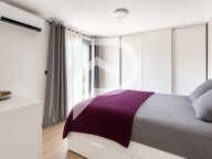 APPARTEMENT T3 TRAVERSANT- 61 m² -4 BALCONS-LES OLIVES — photo 4