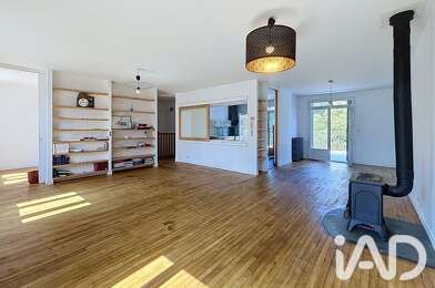 Maison 8 pièces 749000 €