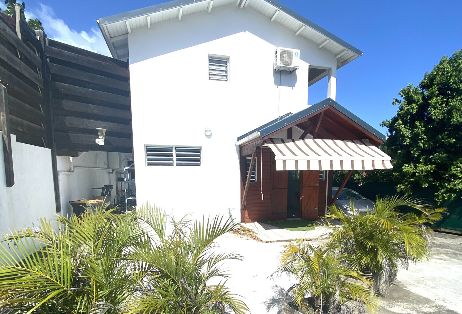 VILLA T3 MEUBLEE BAIE-MAHAULT — photo 1