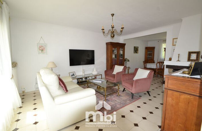 MAISON 7 PIECES 115m2  - FOSSES — photo 5