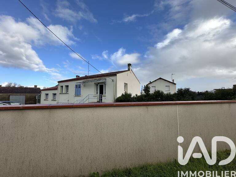 Vente Maison/villa 8 pièces — photo 1