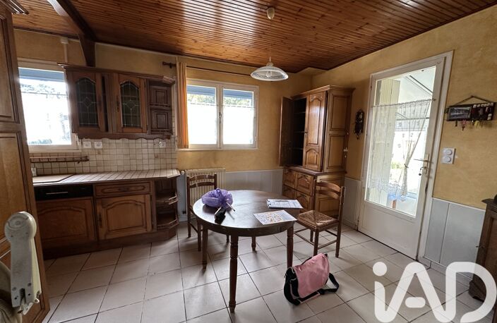Vente Maison/villa 8 pièces — photo 2