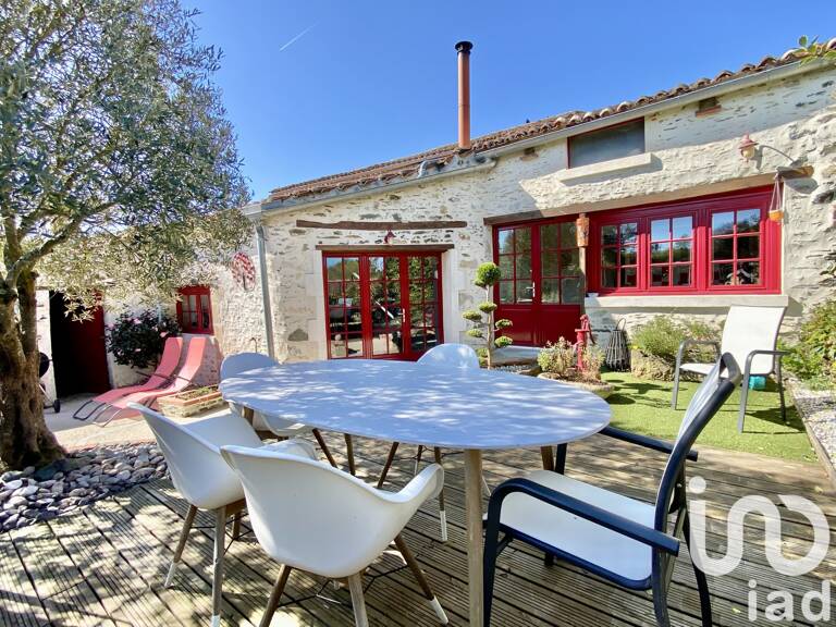 Vente Maison/villa 6 pièces — photo 1